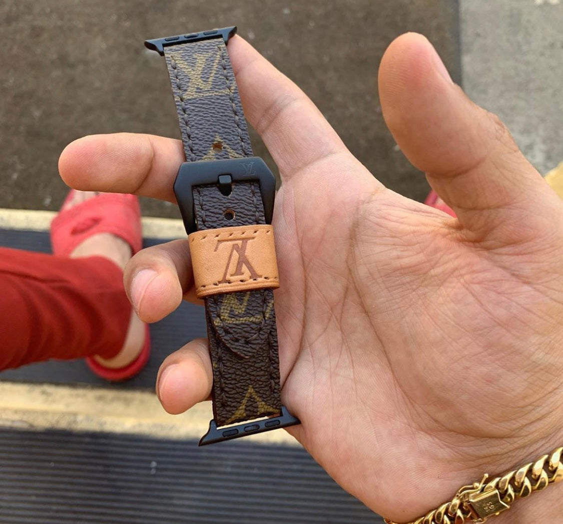 louis vuitton wrist band apple watch