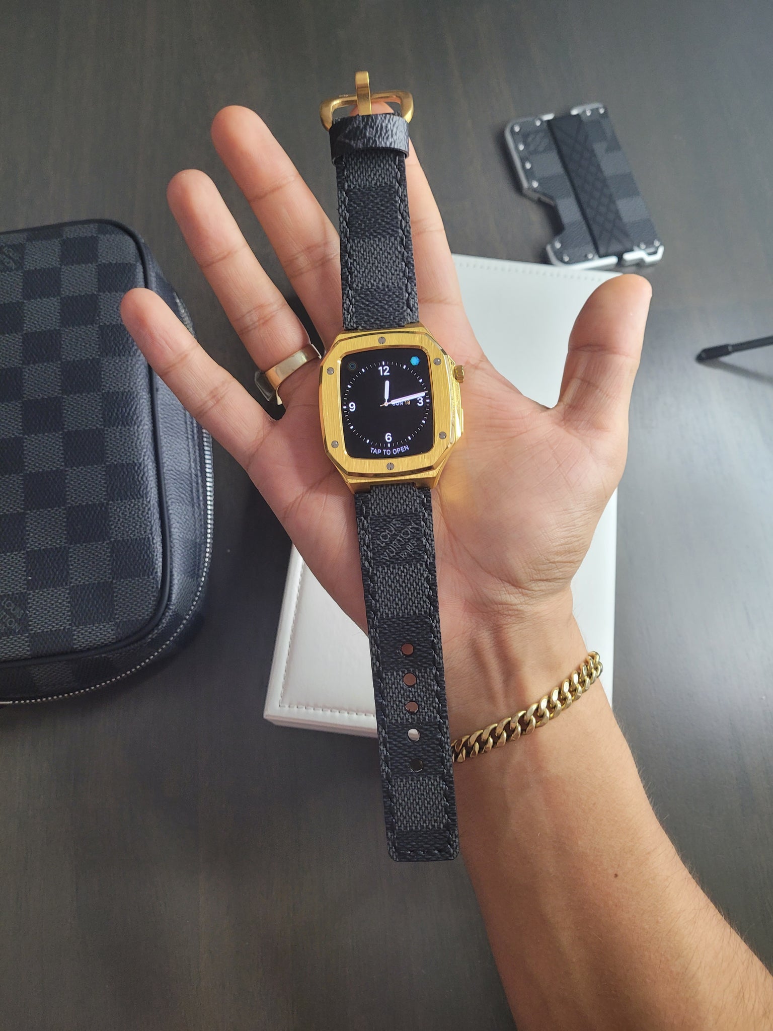 Custom Apple watch gold plated case (42mm/44mm/45mm – cesarsshop